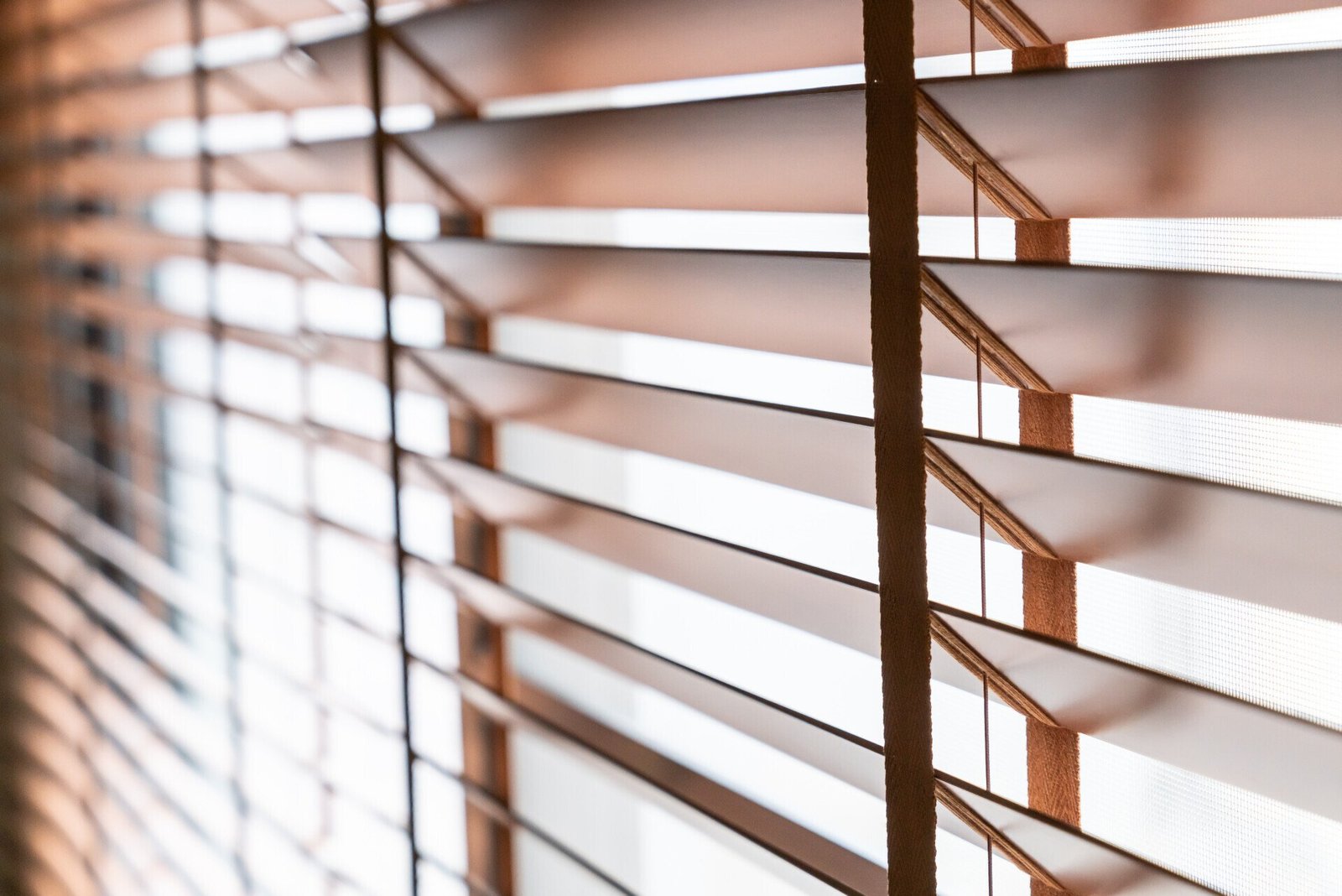 The Benefits of Custom Blinds